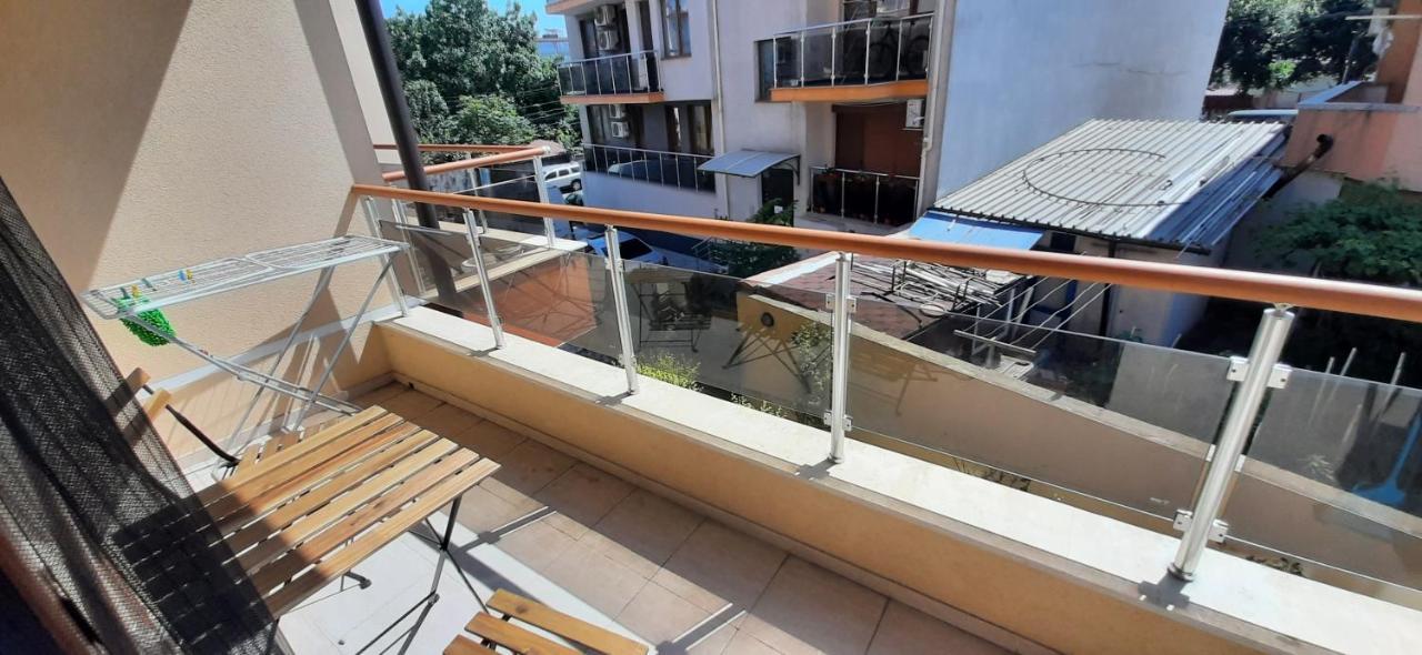 На Море В Сарафово Burgaz Dış mekan fotoğraf